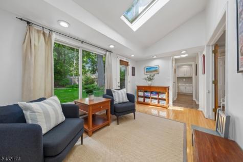 23 Benvenue Avenue West Orange NJ 07052
