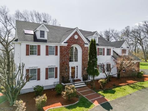 47 Scheurman Terrace Green Brook NJ 08812