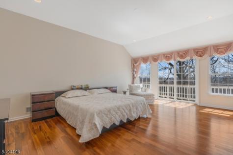47 Scheurman Terrace Green Brook NJ 08812