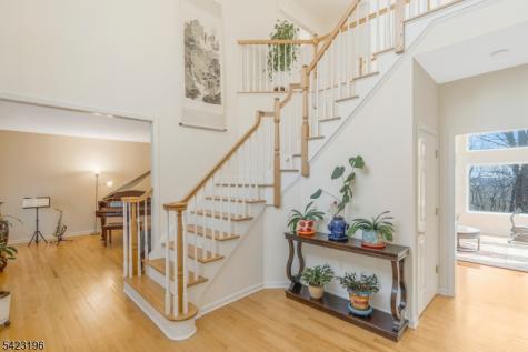 47 Scheurman Terrace Green Brook NJ 08812
