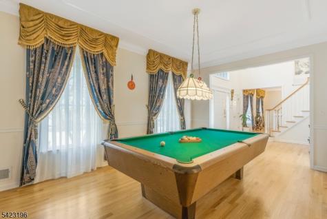 47 Scheurman Terrace Green Brook NJ 08812