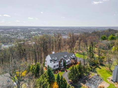 47 Scheurman Terrace Green Brook NJ 08812