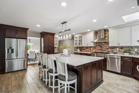 19 Colonial Way New Providence NJ 07974