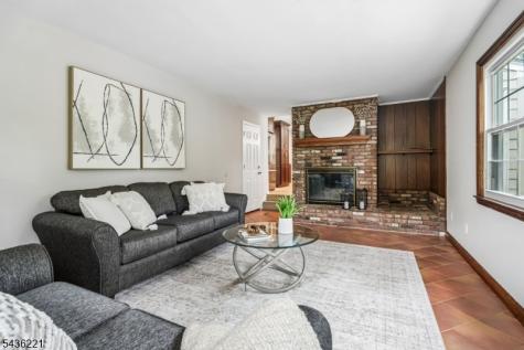 19 Colonial Way New Providence NJ 07974