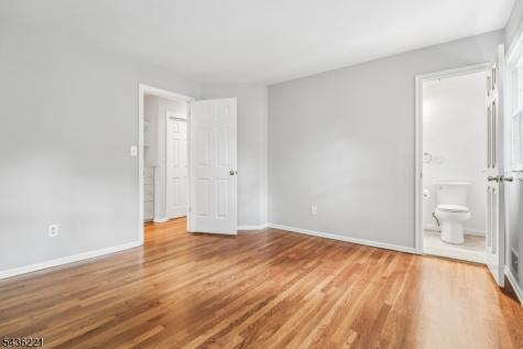 19 Colonial Way New Providence NJ 07974