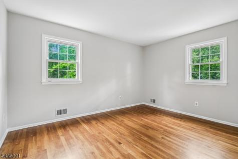 19 Colonial Way New Providence NJ 07974