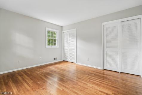 19 Colonial Way New Providence NJ 07974