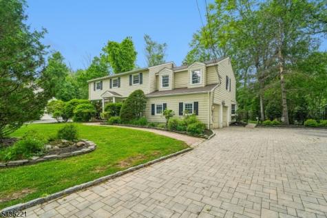 19 Colonial Way New Providence NJ 07974