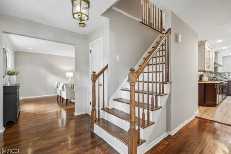 19 Colonial Way New Providence NJ 07974