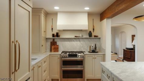 2395 Lake Park Terrace Scotch Plains NJ 07076