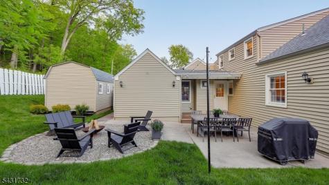 2395 Lake Park Terrace Scotch Plains NJ 07076