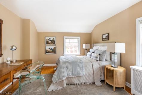 52 Sommer Avenue Glen Ridge Boro NJ 07028