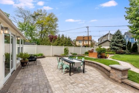 52 Sommer Avenue Glen Ridge Boro NJ 07028