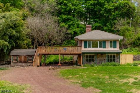 6 Quarry Road Delaware NJ 08559
