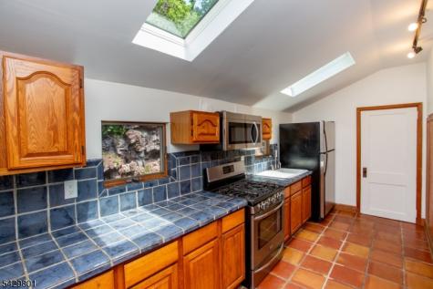 6 Quarry Road Delaware NJ 08559