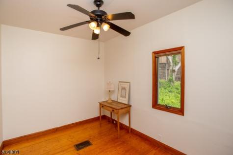 6 Quarry Road Delaware NJ 08559