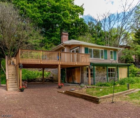 6 Quarry Road Delaware NJ 08559