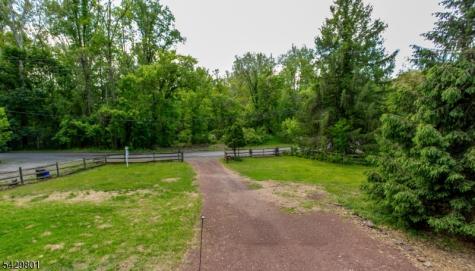 6 Quarry Road Delaware NJ 08559