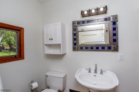 6 Quarry Road Delaware NJ 08559