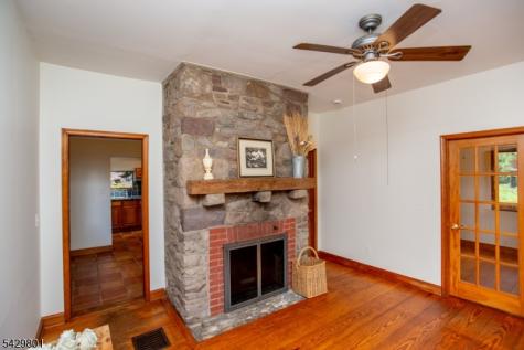 6 Quarry Road Delaware NJ 08559