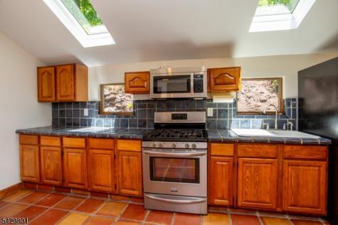 6 Quarry Road Delaware NJ 08559