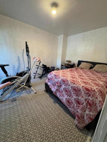 61 Lincoln Avenue Newark NJ 07104