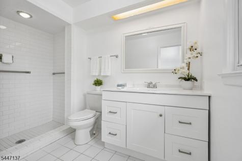 14 Mellon Avenue West Orange NJ 07052