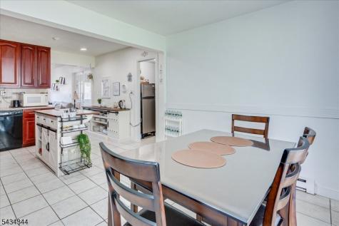 15 Markham Road Edison NJ 08817