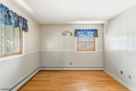 128 Upper High Crest Drive West Milford NJ 07480