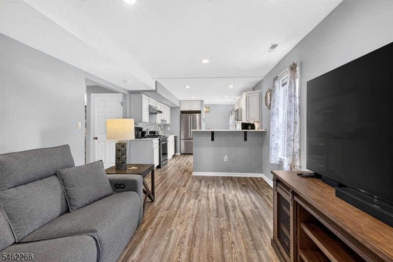 2 Braemar Circle Cranford NJ 07016