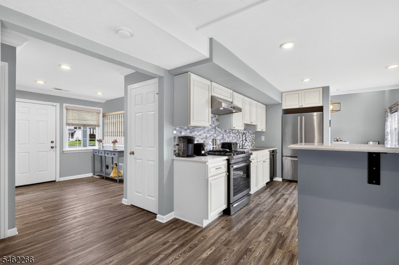 2 Braemar Circle Cranford NJ 07016