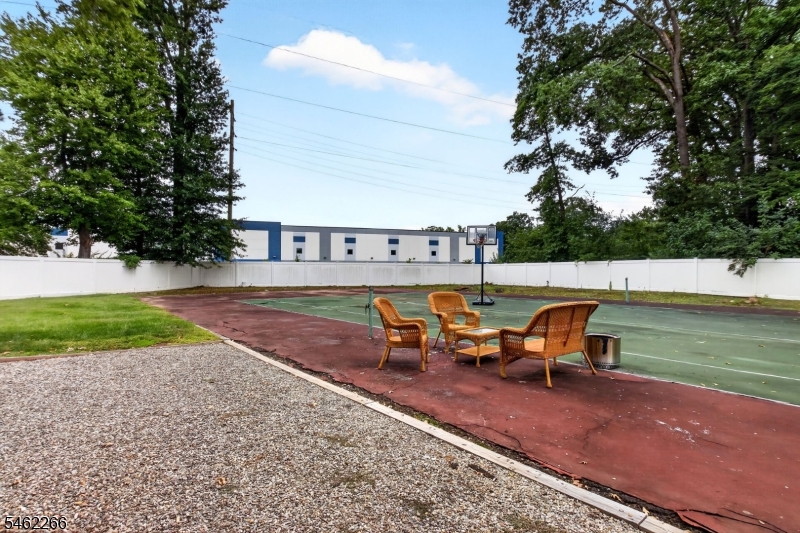 2 Braemar Circle Cranford NJ 07016