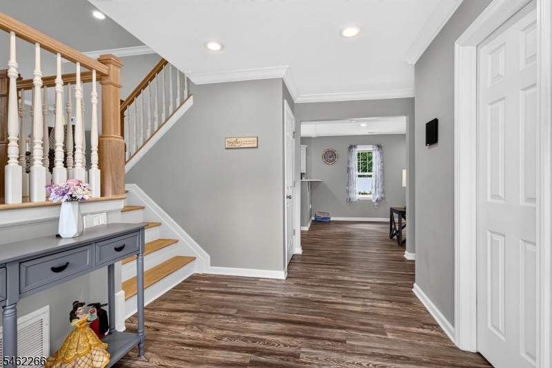 2 Braemar Circle Cranford NJ 07016