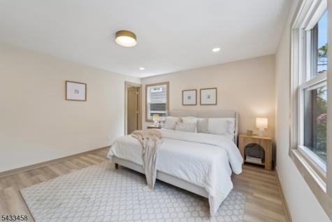 15 Elberta Road Maplewood NJ 07040