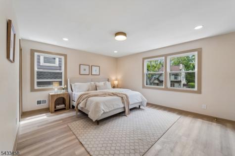 15 Elberta Road Maplewood NJ 07040