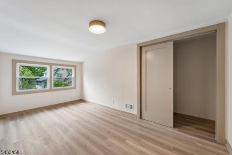 15 Elberta Road Maplewood NJ 07040