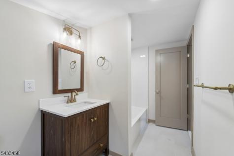 15 Elberta Road Maplewood NJ 07040