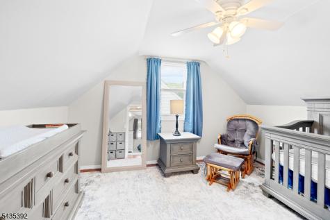 3 Roy Avenue Bloomingdale NJ 07403