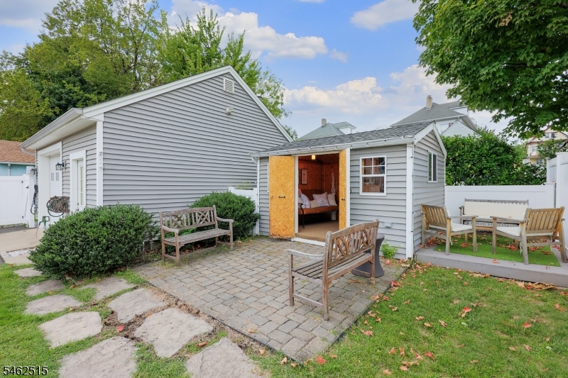 528 Downer Street Westfield NJ 07090