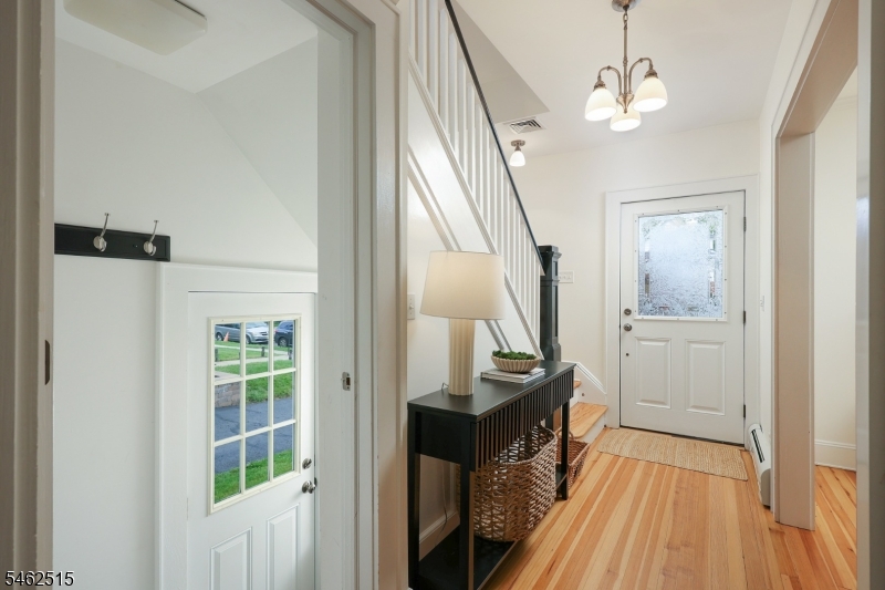 528 Downer Street Westfield NJ 07090