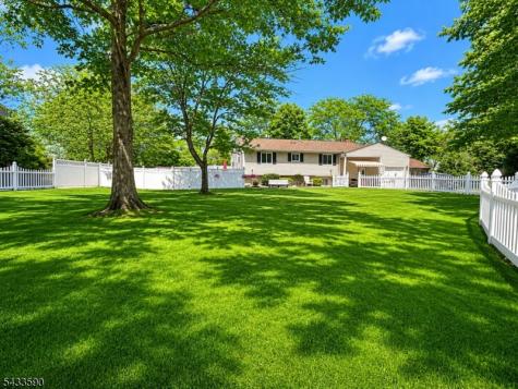 4 Meade Court Piscataway NJ 08854