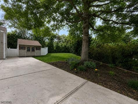 4 Meade Court Piscataway NJ 08854