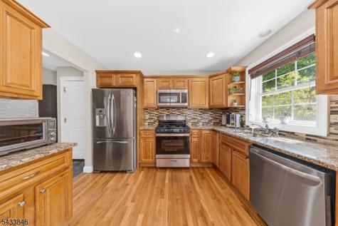 418 Oak Street Boonton NJ 07005