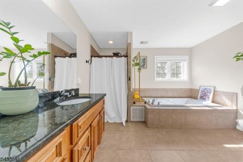 418 Oak Street Boonton NJ 07005