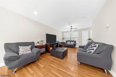 418 Oak Street Boonton NJ 07005