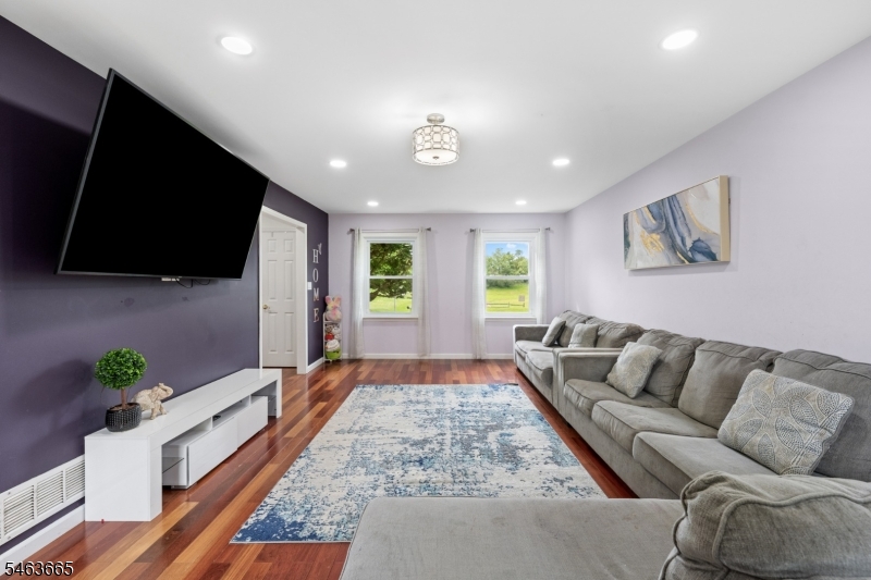 3 Joshua Drive Hillsborough NJ 08844