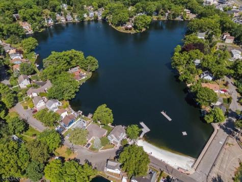 67 Fox Hill Road Parsippany-troy Hills NJ 07834