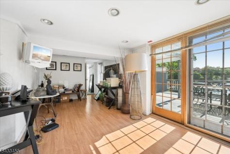 67 Fox Hill Road Parsippany-troy Hills NJ 07834