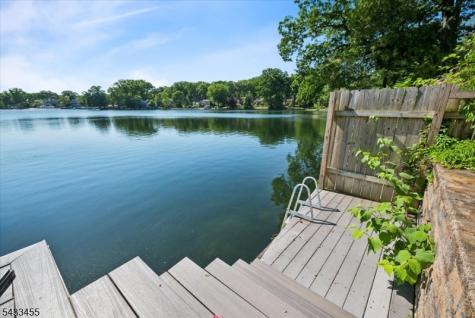 67 Fox Hill Road Parsippany-troy Hills NJ 07834
