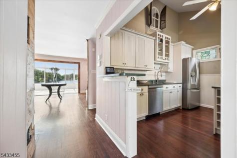 67 Fox Hill Road Parsippany-troy Hills NJ 07834